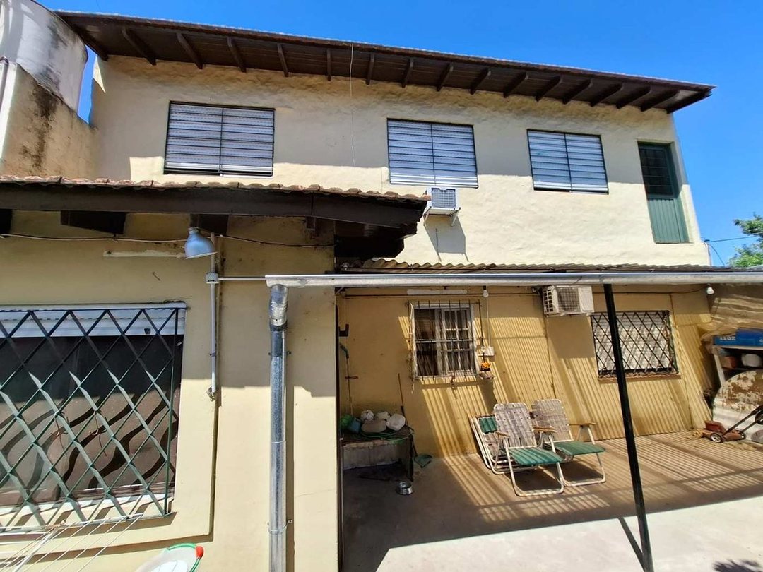 VENTA PH MUÑIZ 3 AMBIENTES PATIO + DEPTO COMPLETO