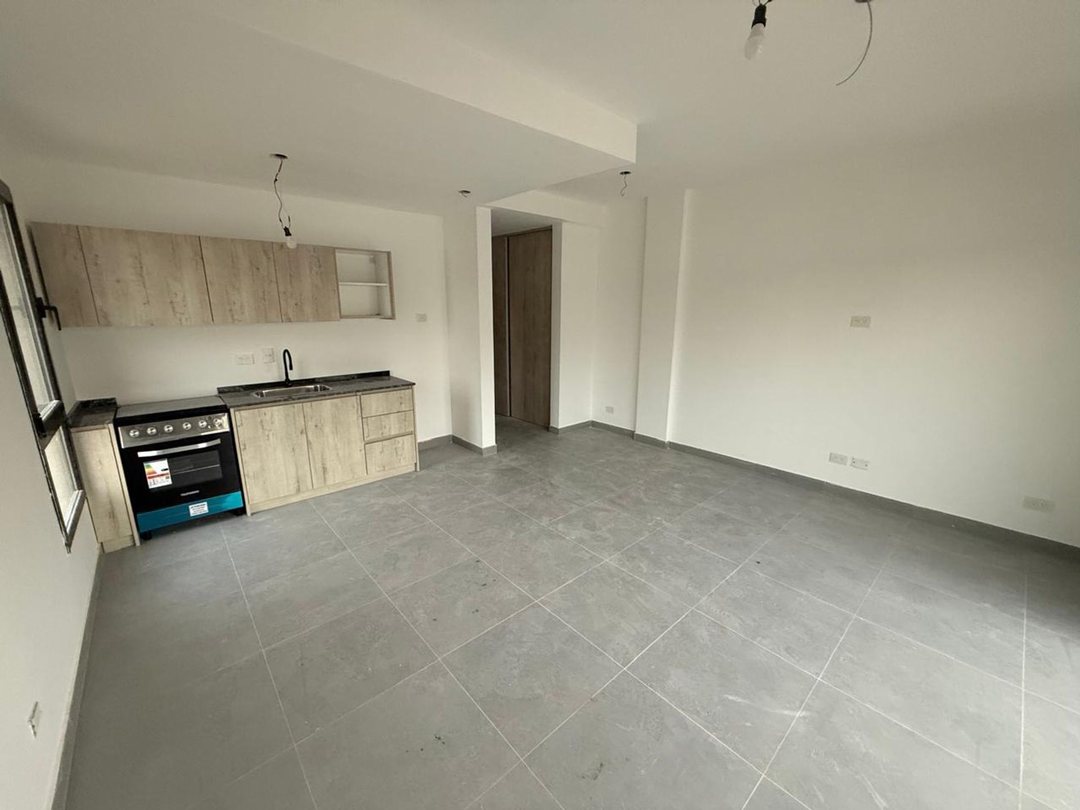 VENTA DEPTO 2 AMB EN SPRING PARK PILAR CON COCHERA