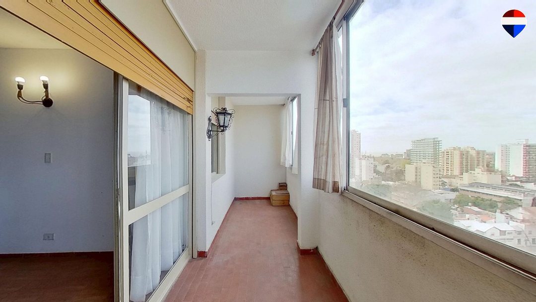 Venta Departamento 4 amb con balcón en Florida