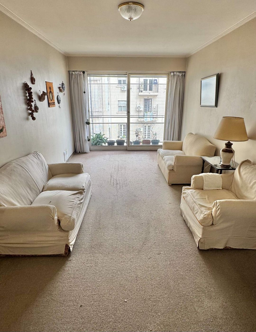 Venta departamento tres ambientes en RECOLETA