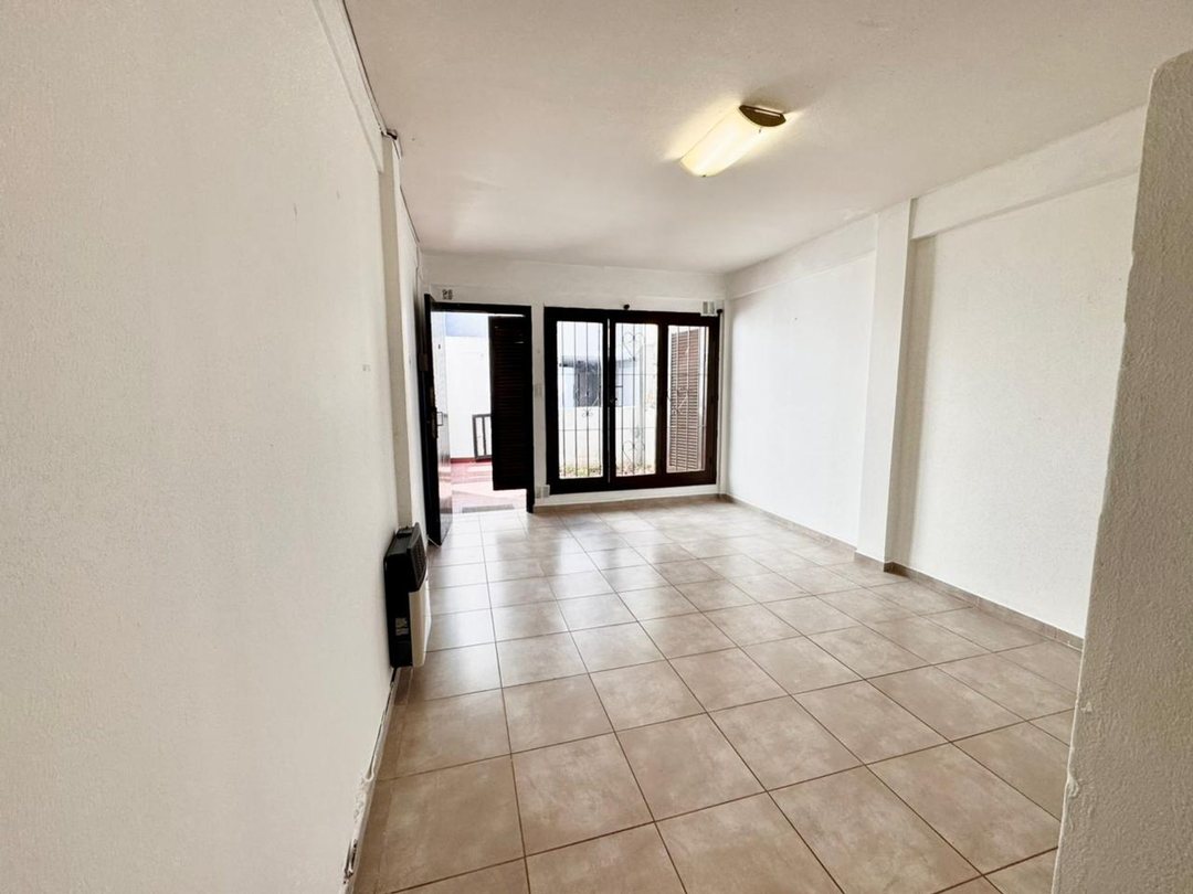 DEPARTAMENTO EN VENTA LA PLATA 2 DORMITORIOS PATIO