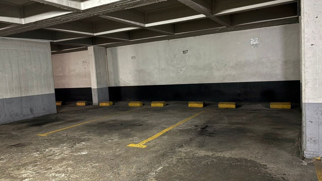 COCHERA CUBIERTA EN VENTA EN MONSERRAT