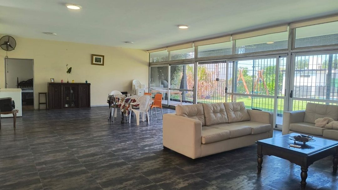 CASA EN VENTA 1 /2 DORMITORIOS ACEQUIAS DEL AIRE