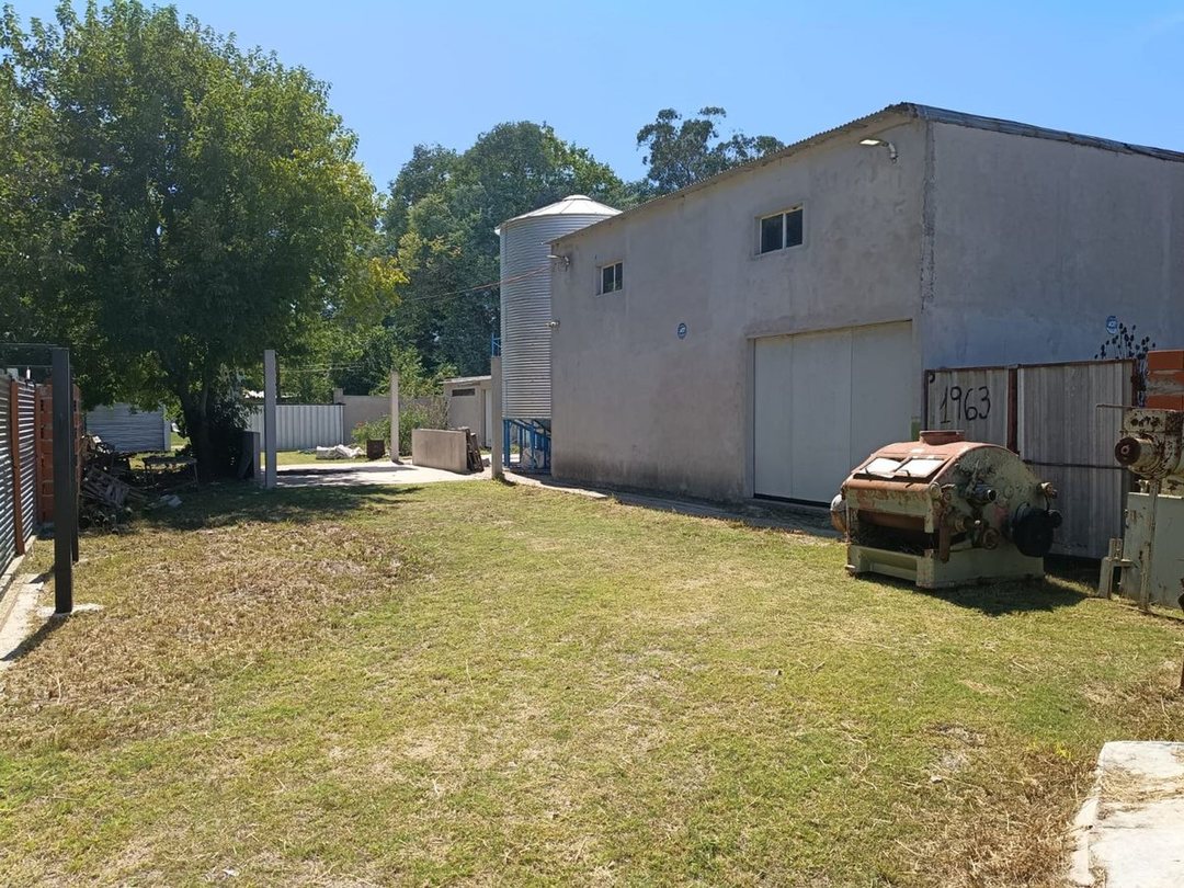 Galpones en Venta en La Plata