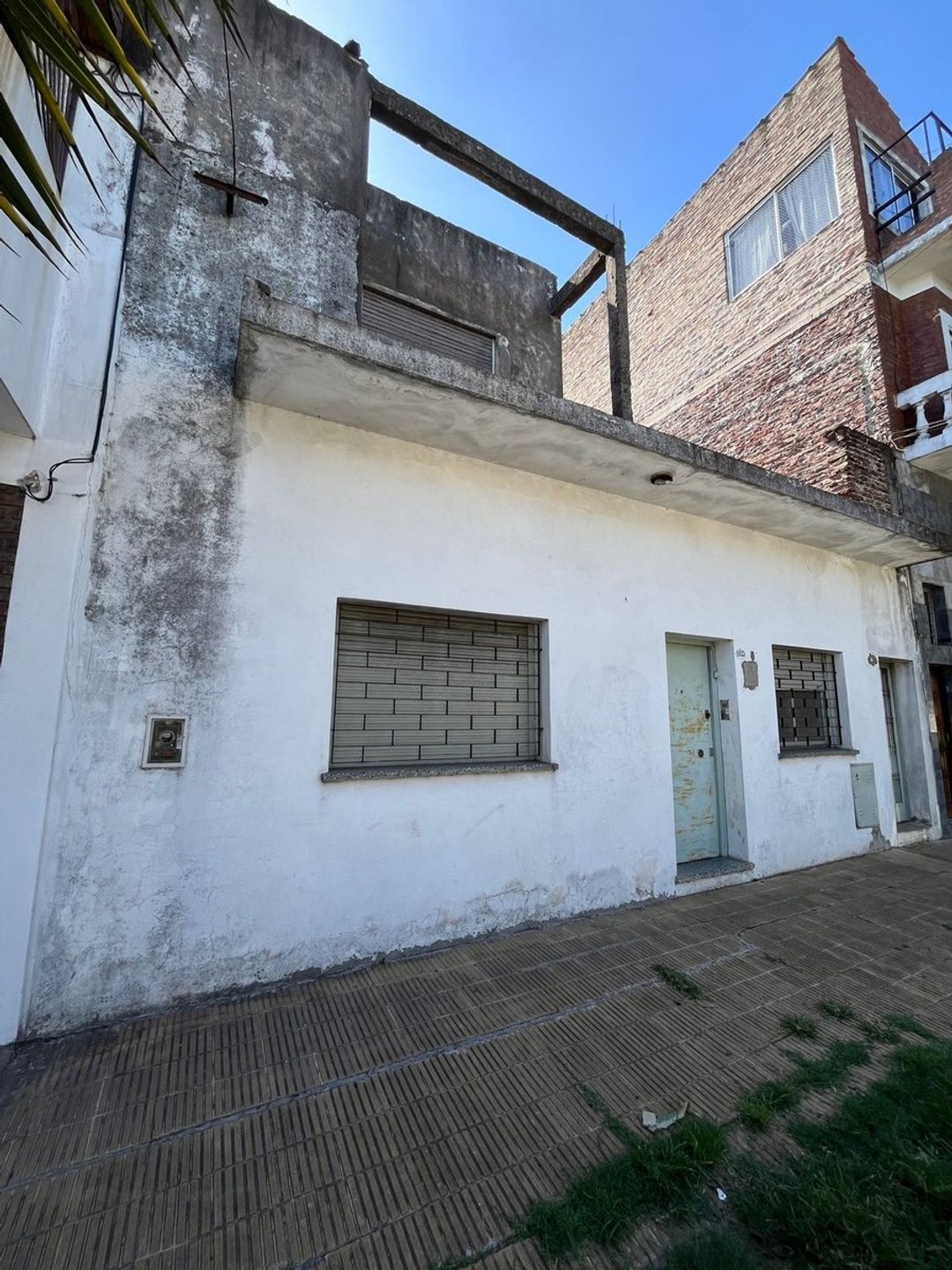 CASA 6 AMB CON PARQUE MARTIN CORONADO APTO CREDITO