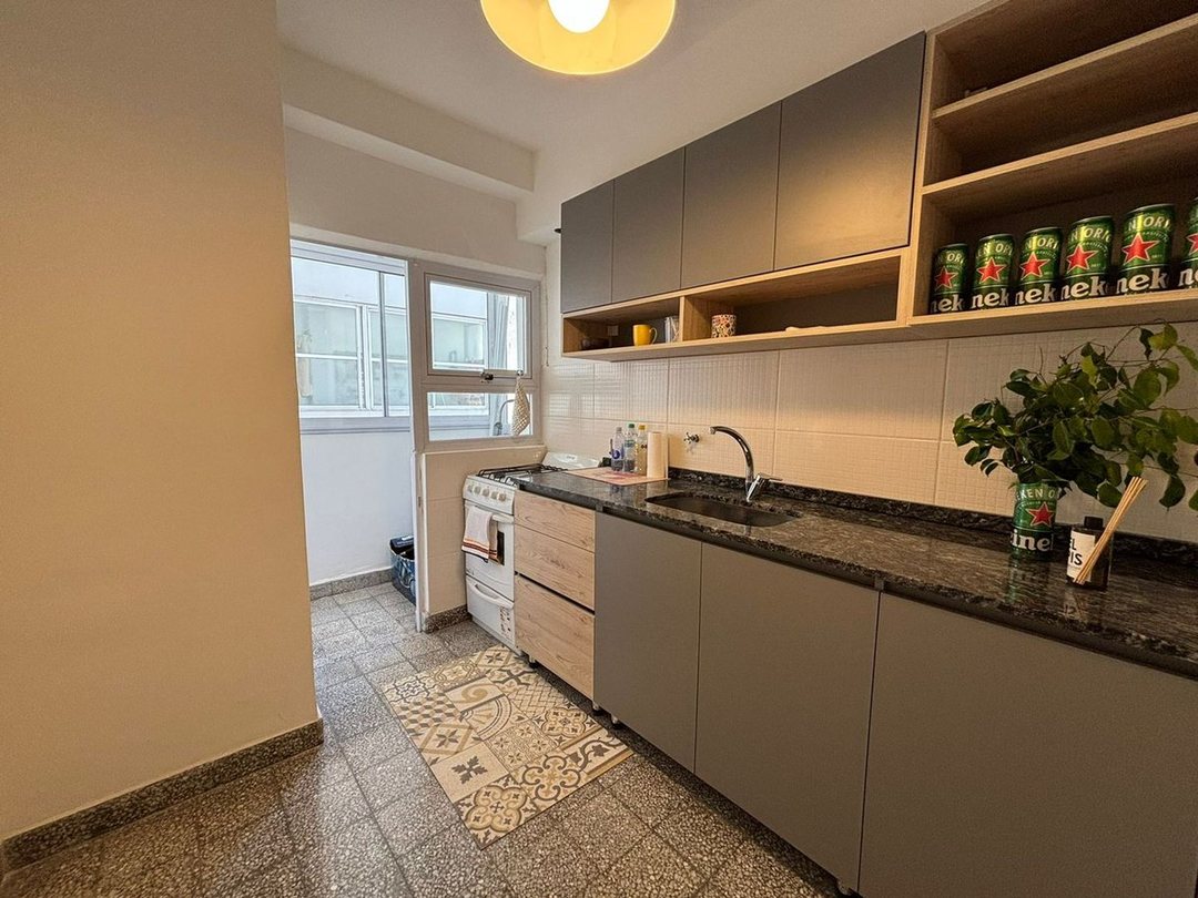 VENTA DEPARTAMENTO 2 AMBIENTES RECOLETA 2 BALCONES