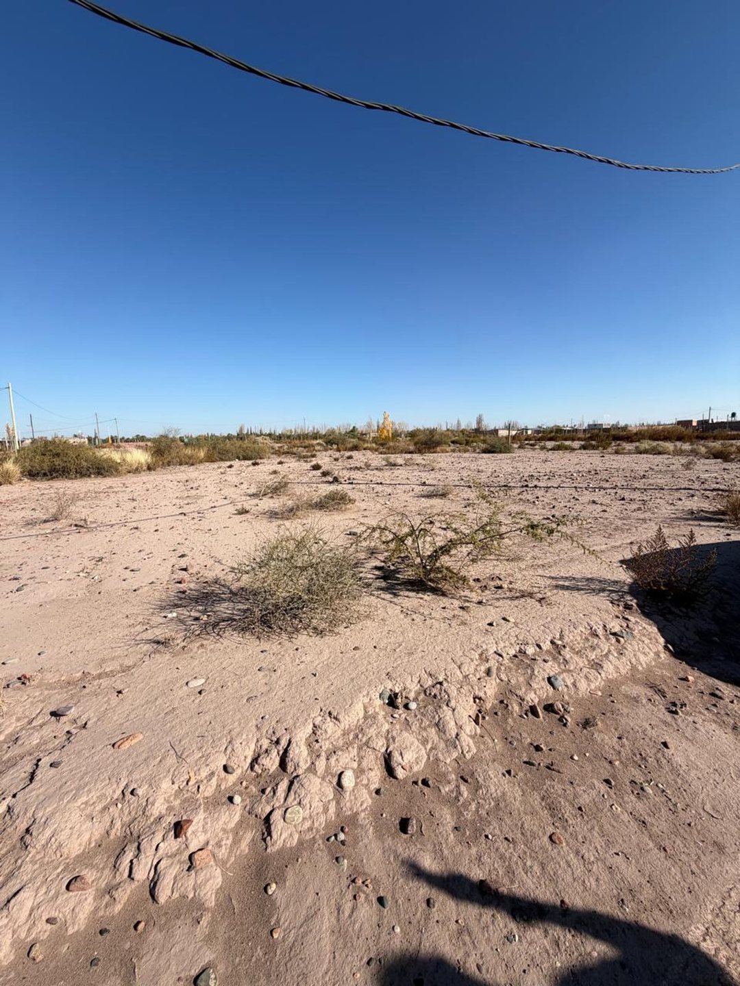 LOTE DE 2100m2
