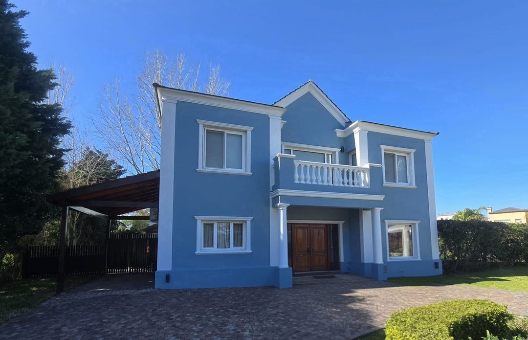 Venta casa 6 ambientes en La Lomada de Pilar