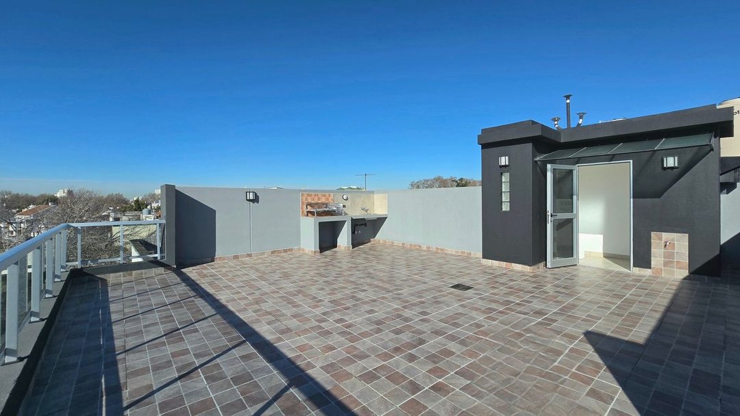 VENTA PH Tres ambientes a estrenar en Versalles