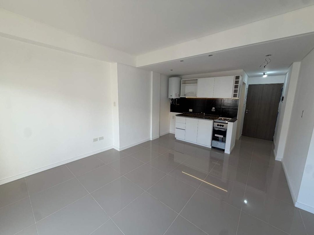 VENTA MONOAMBIENTE BALCON MONTE CASTRO ESTRENAR
