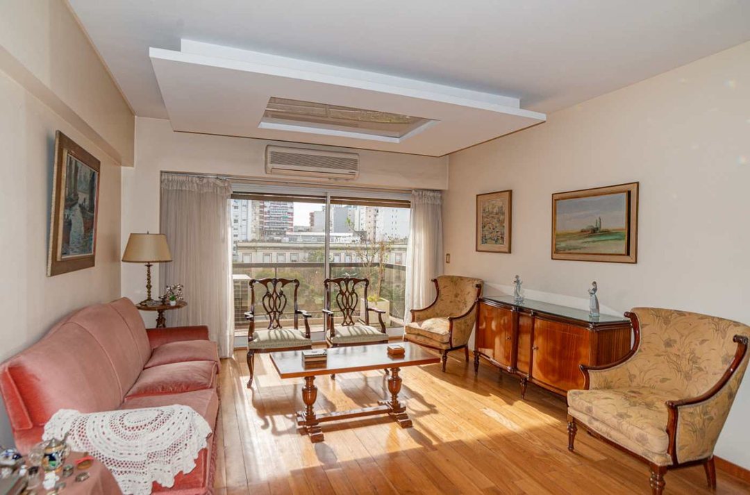 departamento de 5 amb VENTA - Avellaneda CENTRO