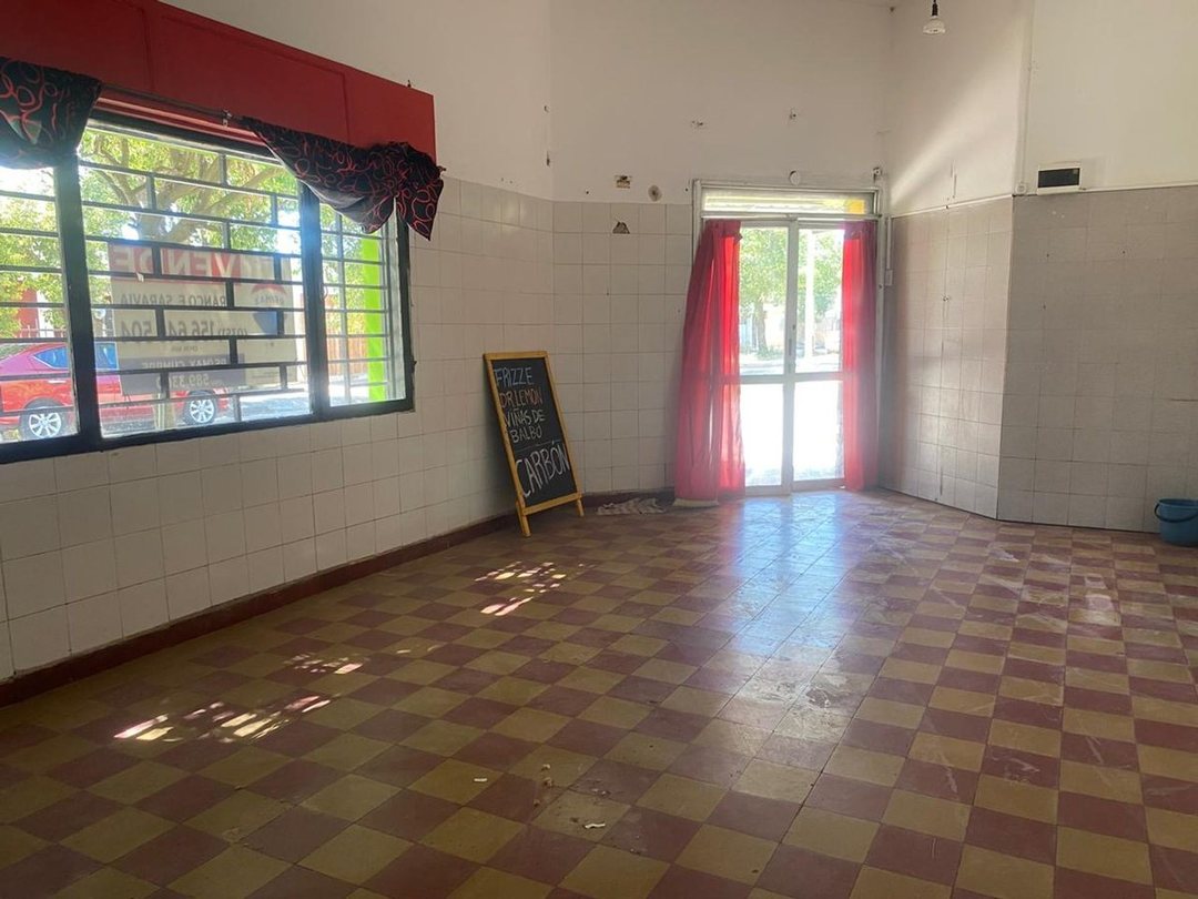 VENTA DEPARTAMENTO CON LOCAL COMERCIAL B ALTAMIRA