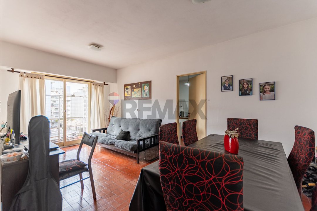 DEPARTAMENTO 3 AMBIENTES C/COCHERA - SAN CRISTOBAL