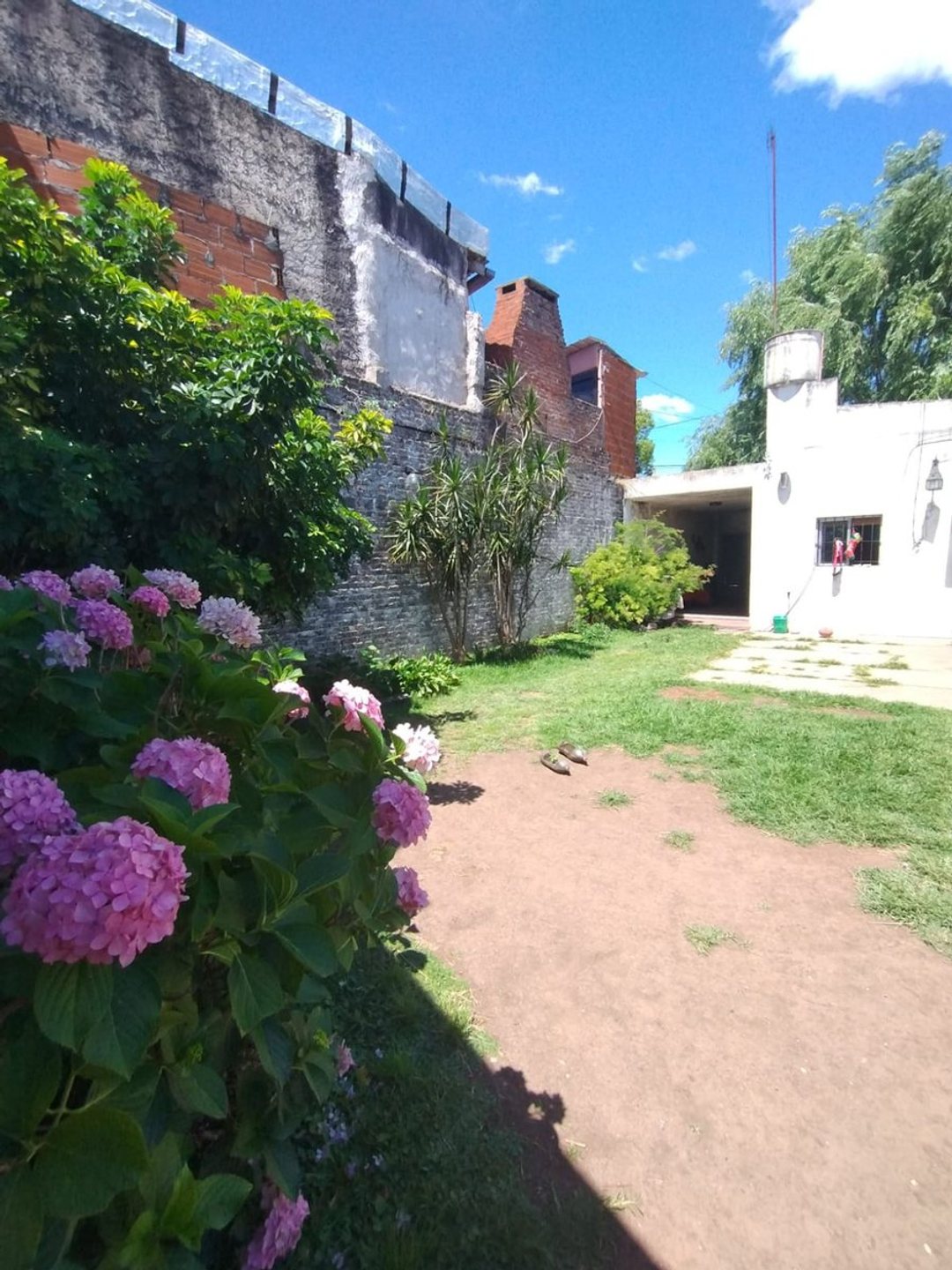 CASA 4 AMBIENTES EN MORON A REFACCIONAR