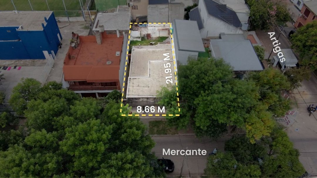 VENTA CASA A RECICLAR  190 M2
