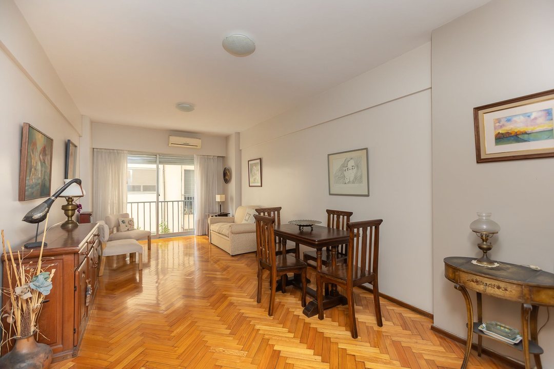 DEPARTAMENTO VENTA 4 AMBIENTES BALVANERA COCHERA