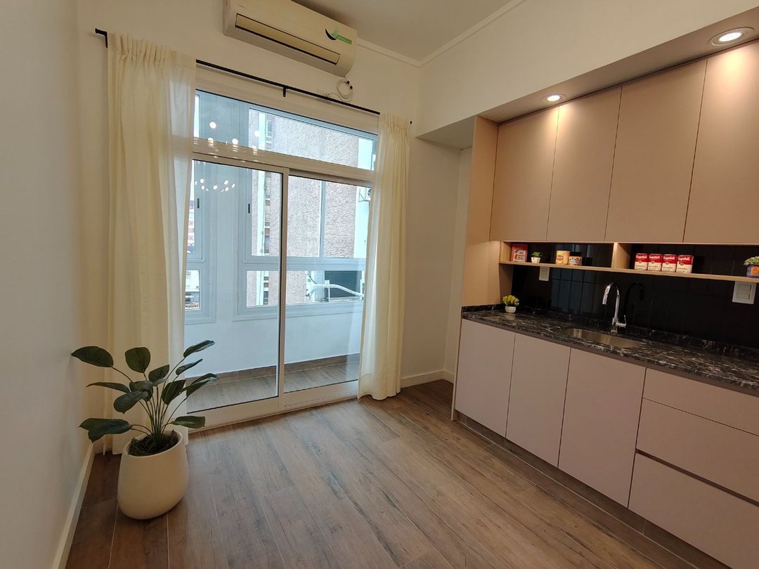 VENTA Depto. 3 amb M.T. de Alvear 900 p 6° Retiro