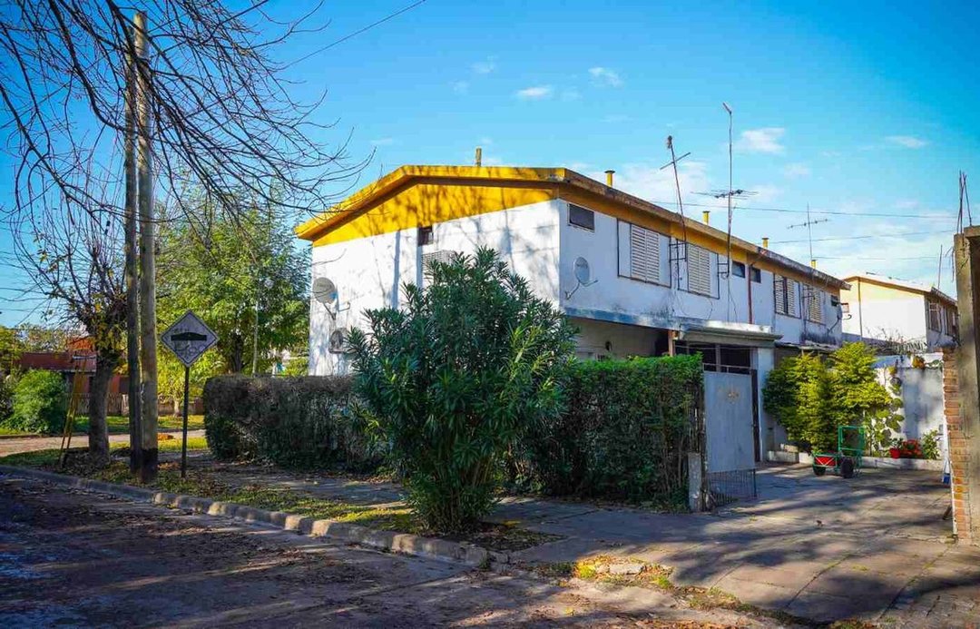 Casa en venta Villa Elisa de 2 dormitorios