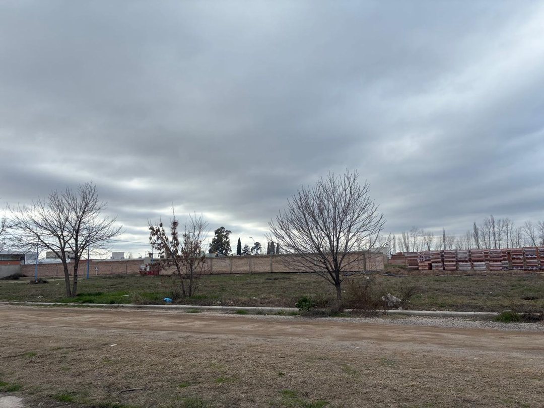 VENTA DE TERRENO EN ZONA PECINI.