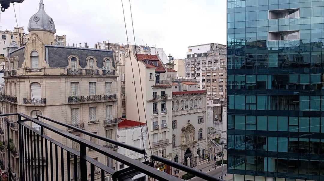 ALQUILER TEMPORAL. DOS DORMITORIOS. COCHERA.