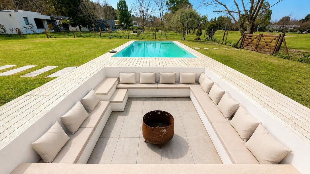 CASA EN VENTA EN MIRALAGOS