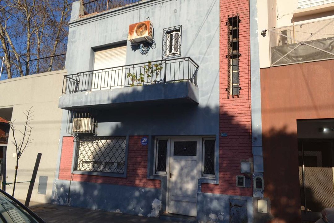 VENTA PH AL FRENTE 4 AMB CON TERRAZA V PUEYRREDÓN
