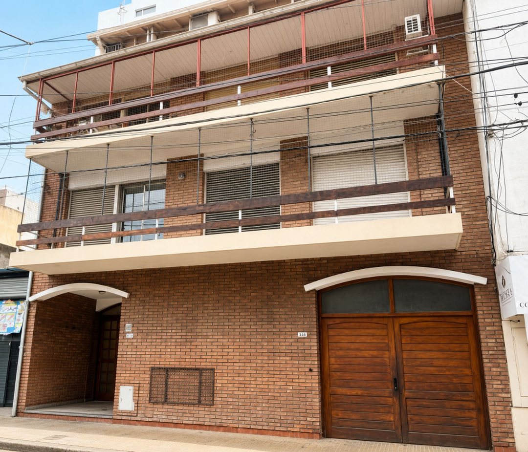 VENTA DEPARTAMENTO 2 AMBIENTES QUILMES COCHERA