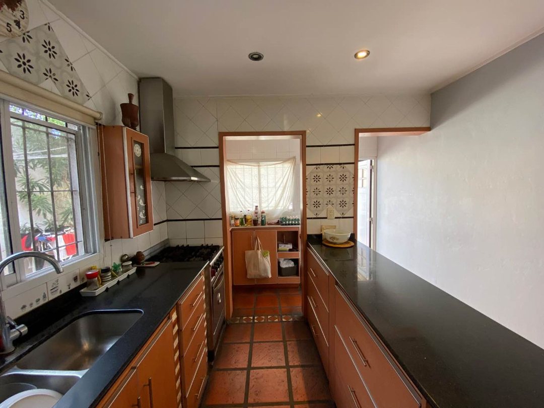 CASA EN VENTA EN TOLOSA 3 DORMITORIOS PILETA