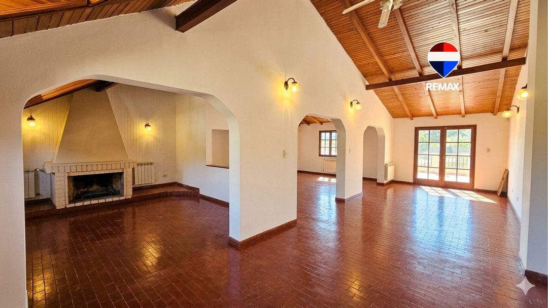 CASA EN VENTA TRES CERRITOS 3 DOMITORIOS Y PILETA