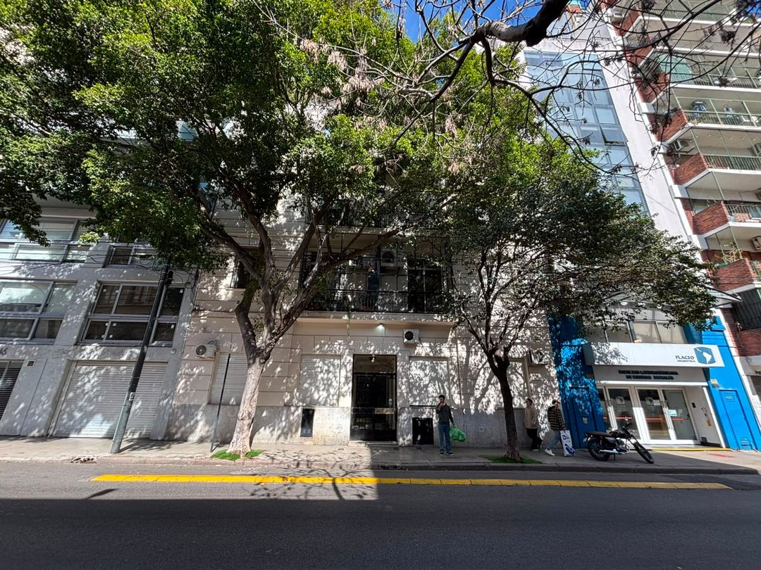 VENTA DEPARTAMENTO 3 AMBIENTES BALVANERA APTO CRED