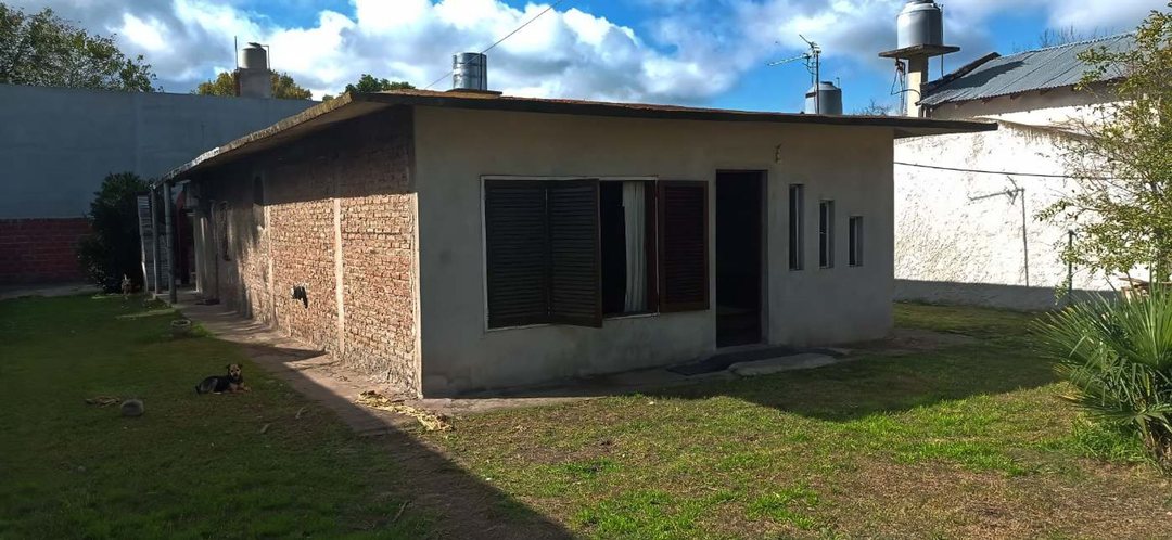 Casa en Espectacular Lote de 500m2 Venta Merlo