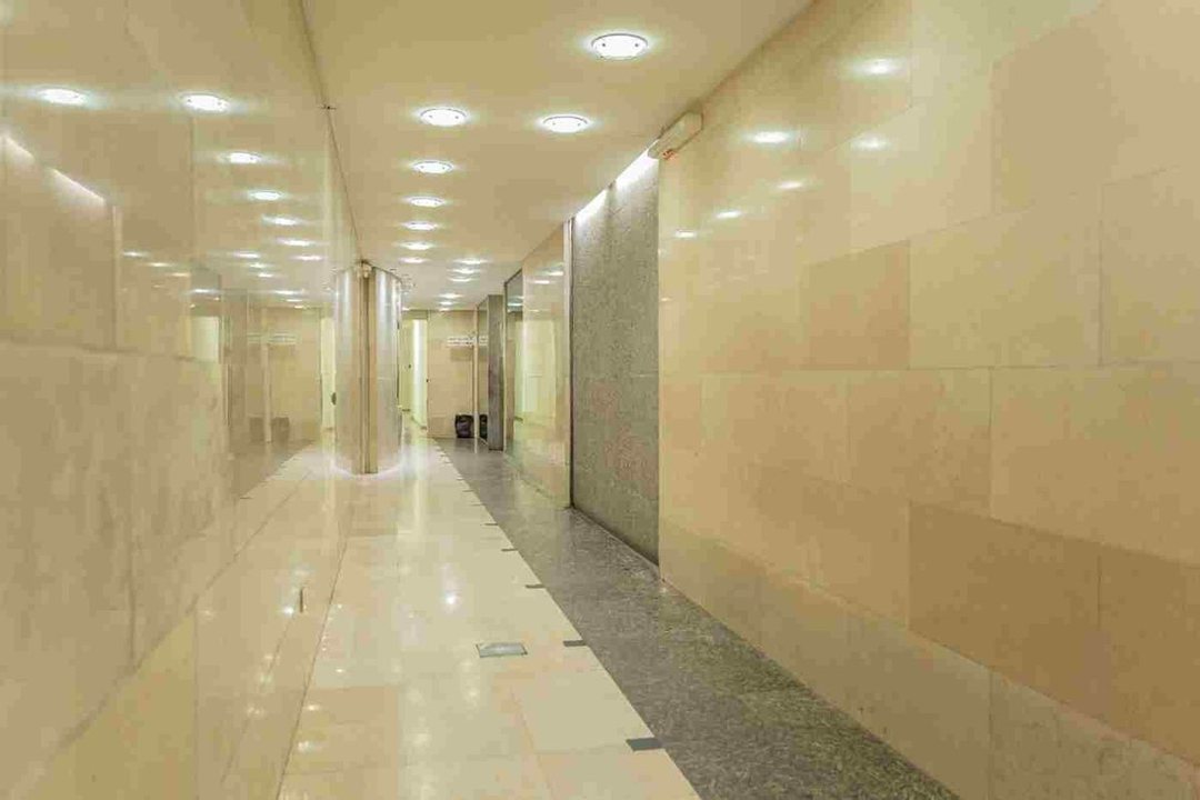 VENTA OFICINA LUMINOSA APTO CRÉDITO EN SAN NICOLAS