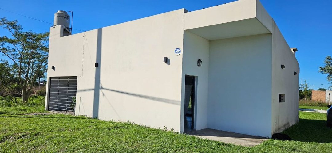 VENTA DE CASA RIACHUELO CORRIENTES