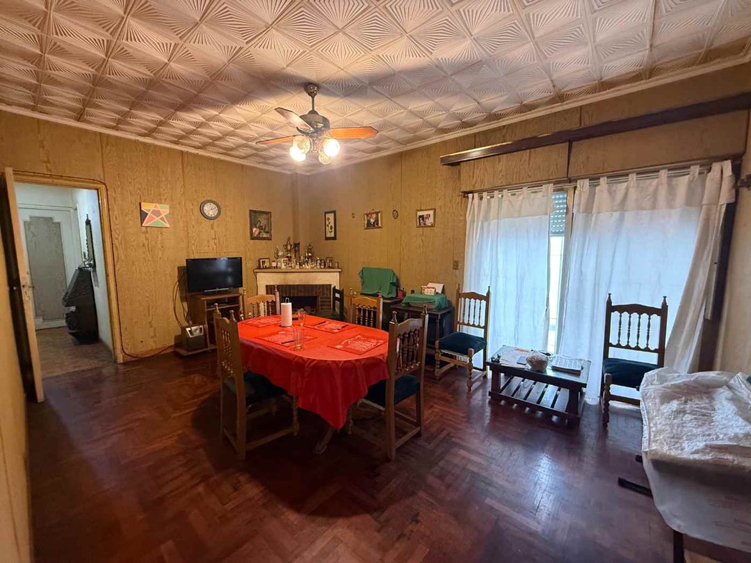 VENTA PH 4 AMB + 2 PATIOS + COCHERA- VILLA MAIPU
