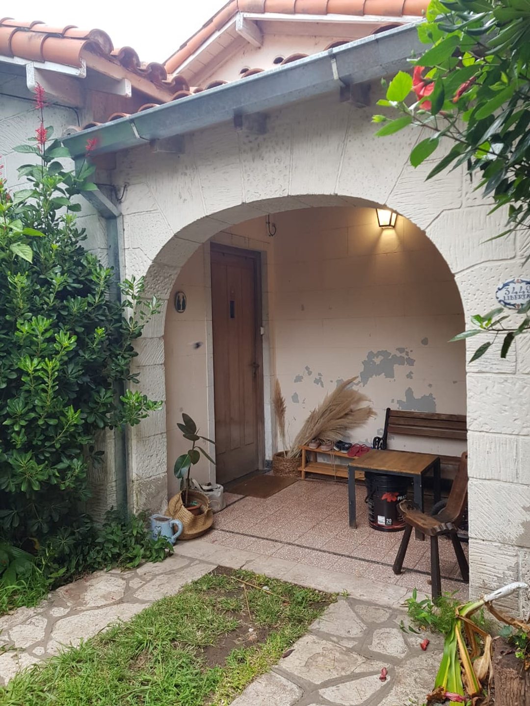 ALQUILER PH 3 AMBIENTES COCHERA PATIO EN VICTORIA