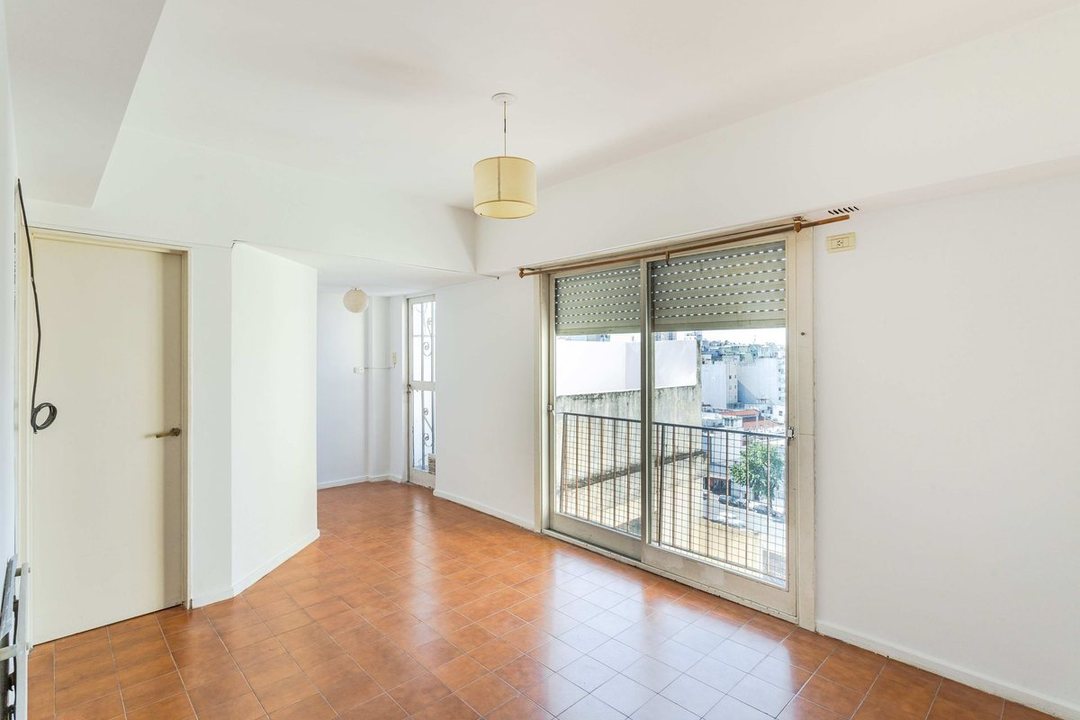 VENTA DEPARTAMENTO 2 AMB C/BALCON ALMAGRO