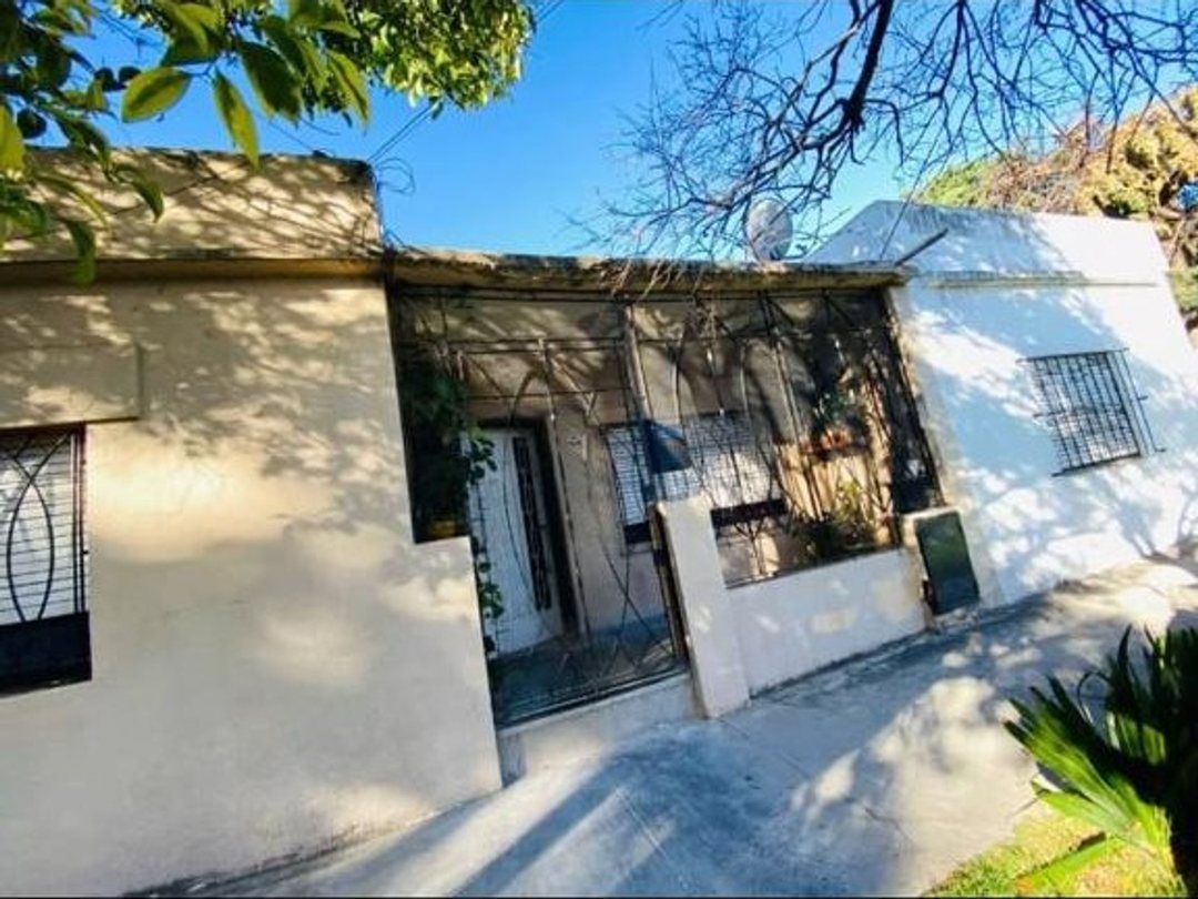 VENTA CASA + DPTO 6 AMB P. QUIRNO HURLINGHAM