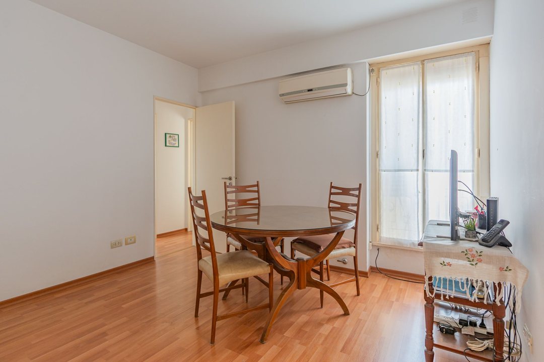 Venta dpto.  Belgrano 2 ambientes excelente estado