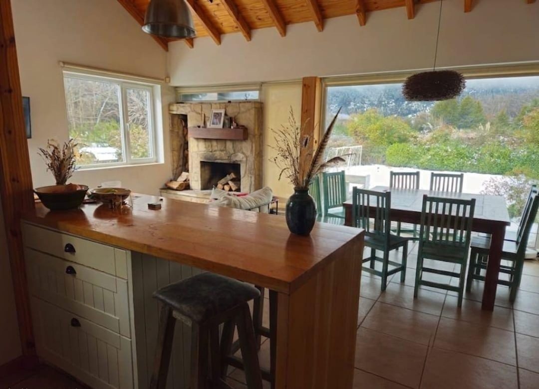 Re/max 7 Lagos vende casa campestre en Vega chica