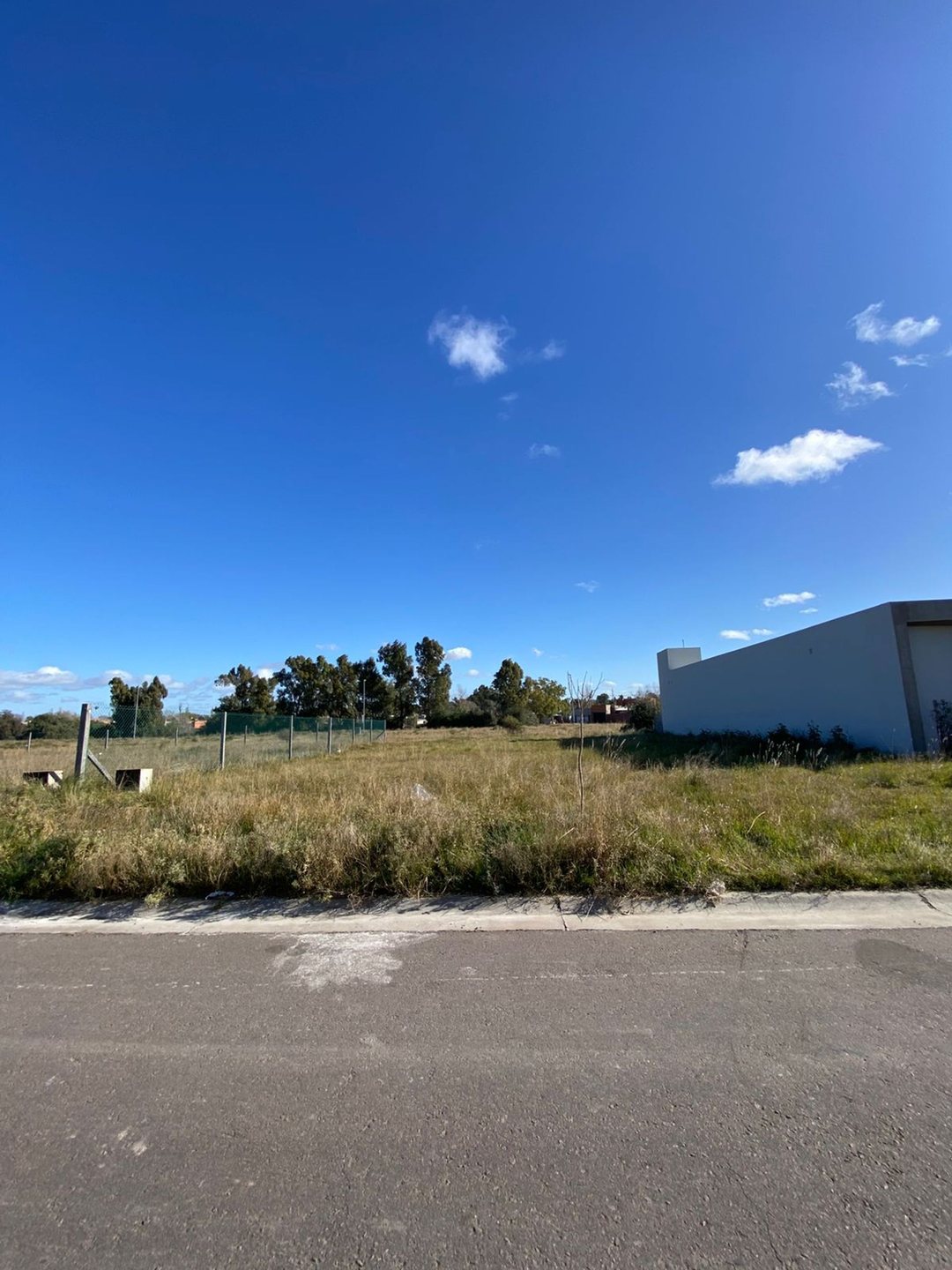 LOTE  SKUA -  BARRIO LA MERCED