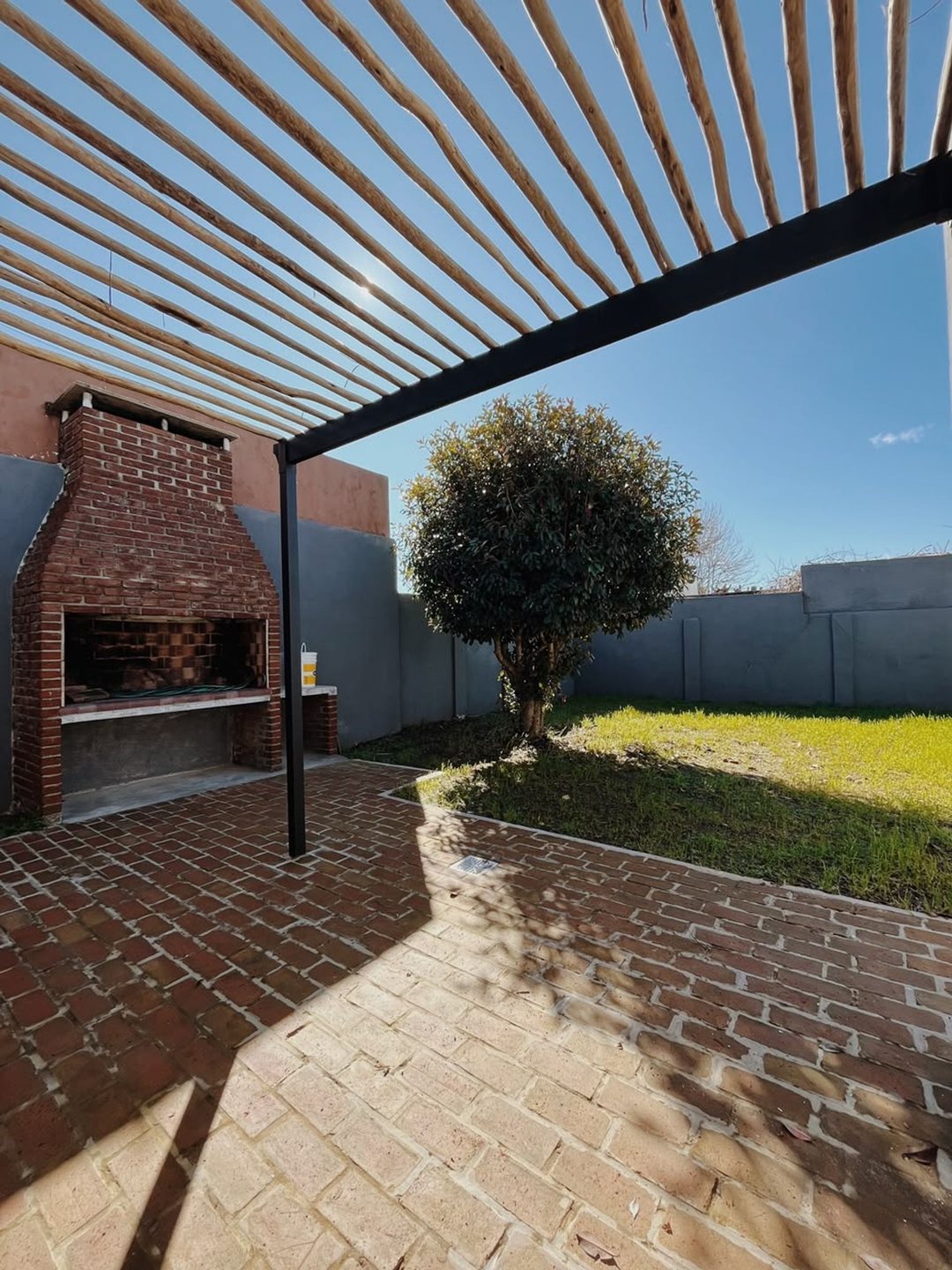 IMPERDIBLE Casa en VENTA apta crédito