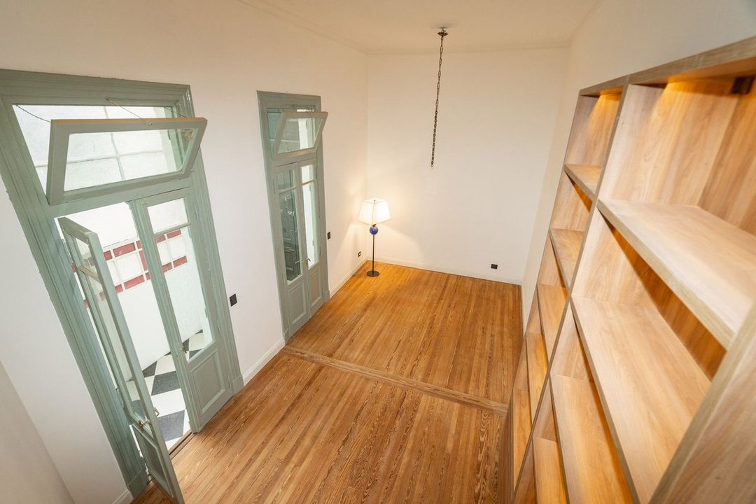 VENTA OFICINA , CONSULTORIO , ESTUDIO BARRIO NORTE