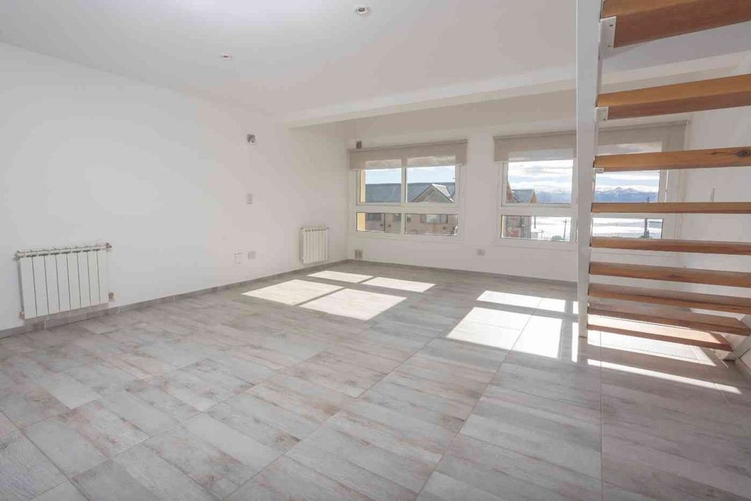VENTA DE DEPARTAMENTO 2 AMB  CON VISTA AL LAGO