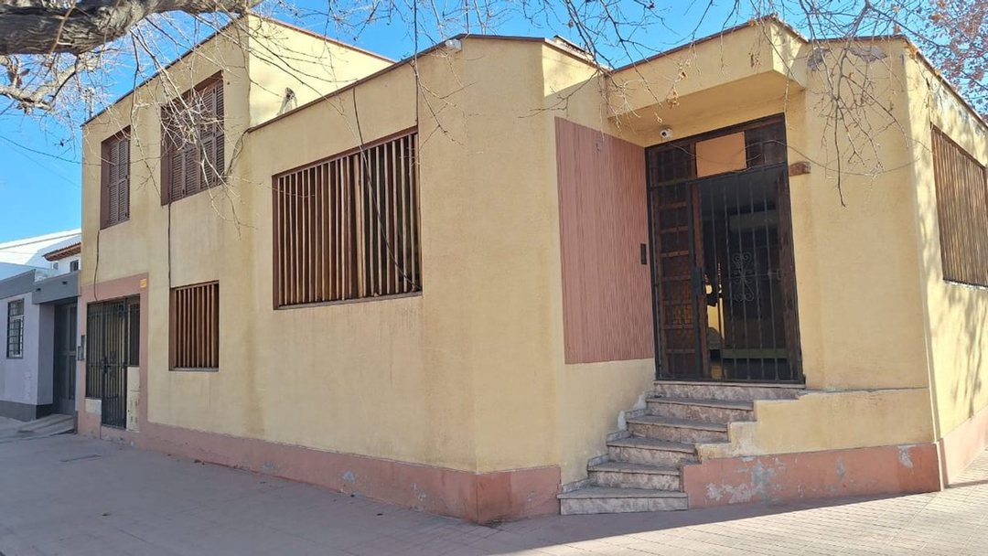 Venta casa en Sexta Sección, Mendoza