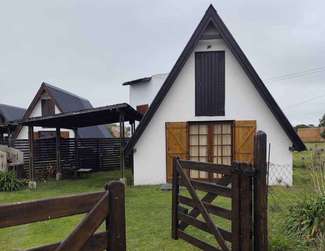 VENTA PH 3 AMBIENTES - A 200 MTRS DEL MAR