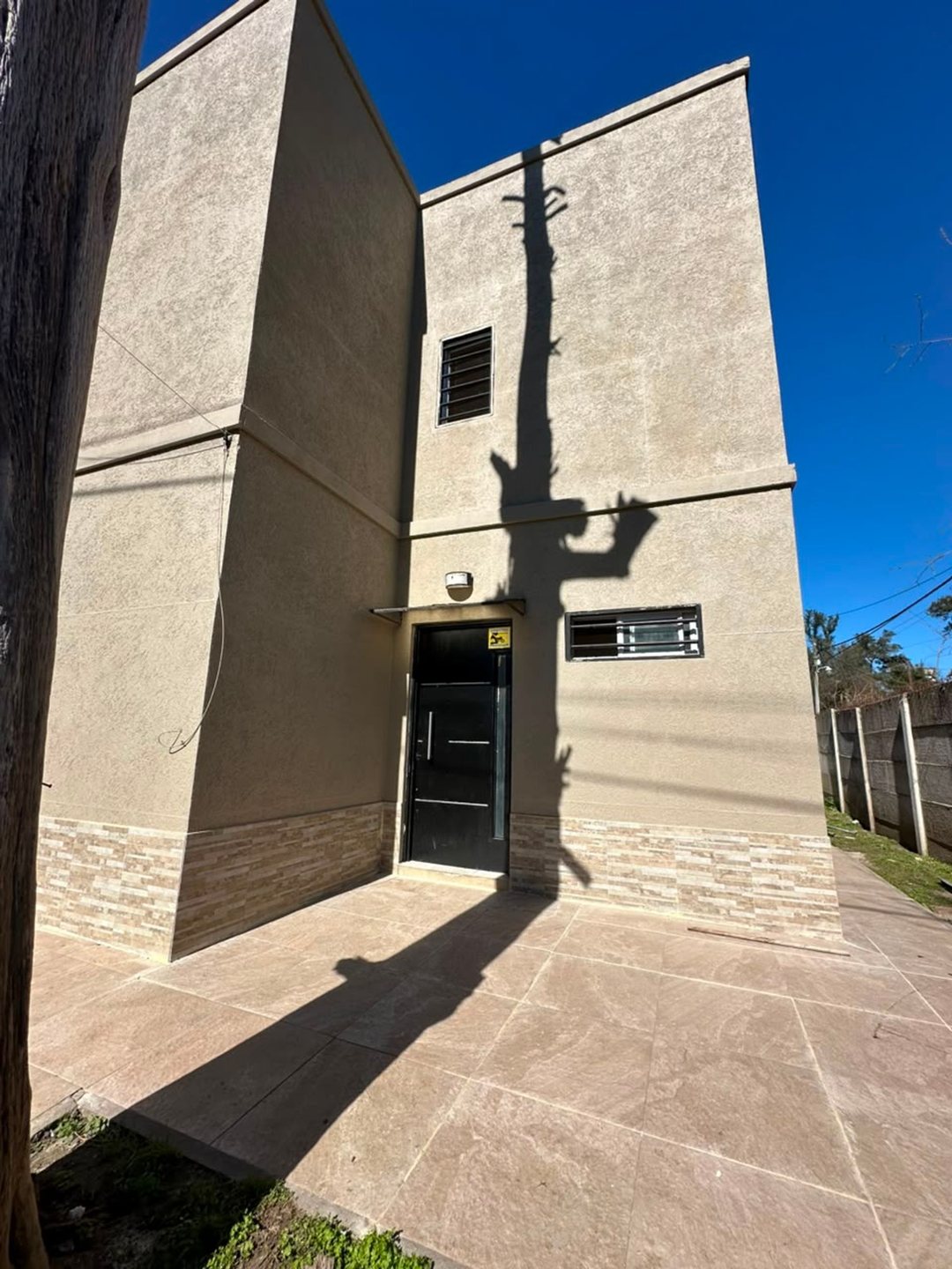 CASA EN VENTA EN GENERAL RODRIGUEZ APTA CREDITO