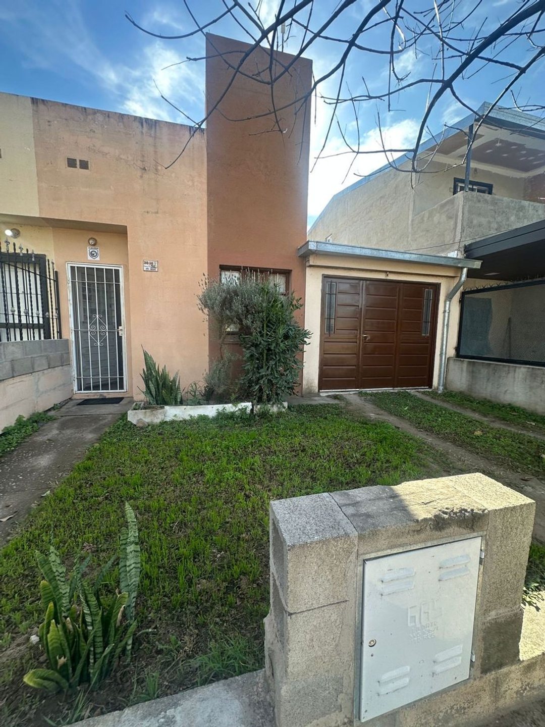 CASA EN LOS PLATANOS DE HORIZONTE DE 2 DORMITORIOS