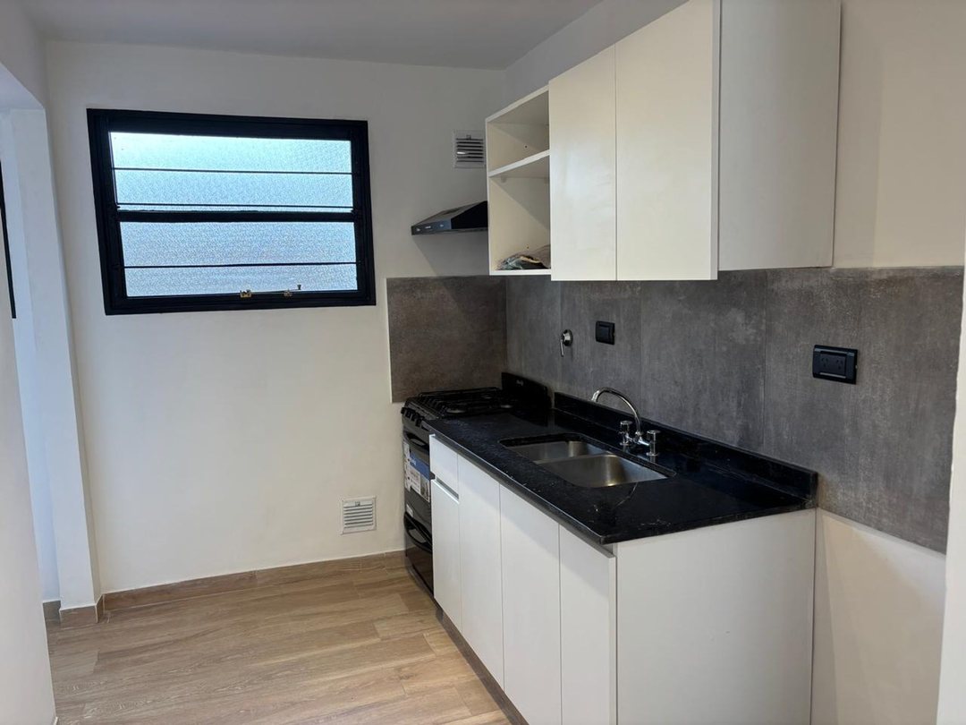 VENTA 3 AMBIENTES  RECICLADO A NUEVO EN DEVOTO