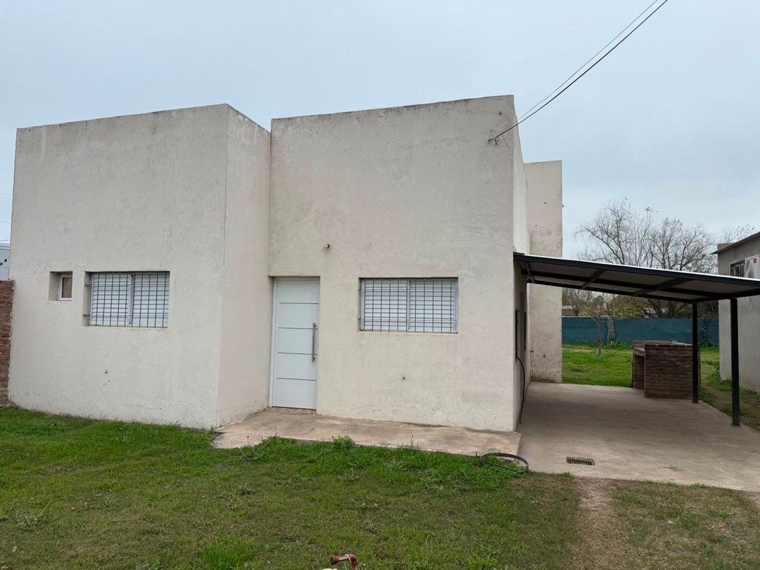 ALQUILER/ CASA 2 DORMITORIOS/ LEHMANN