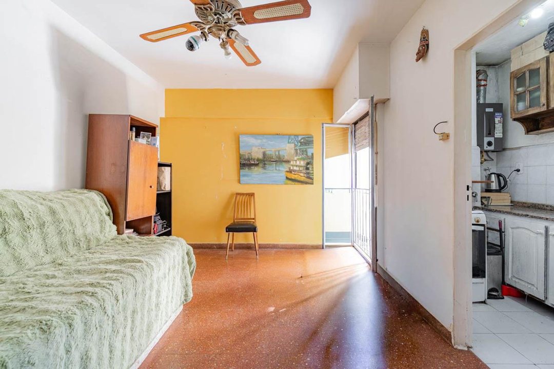 VENTA DEPARTAMENTO 2 AMBIENTES BALVANERA PERMUTA